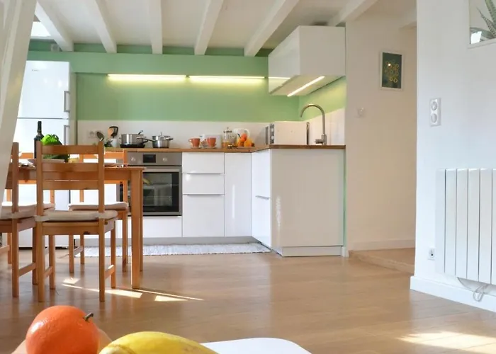 Apartamento Le Chaptal Loft Mezzanine, Lumineux, Centre
